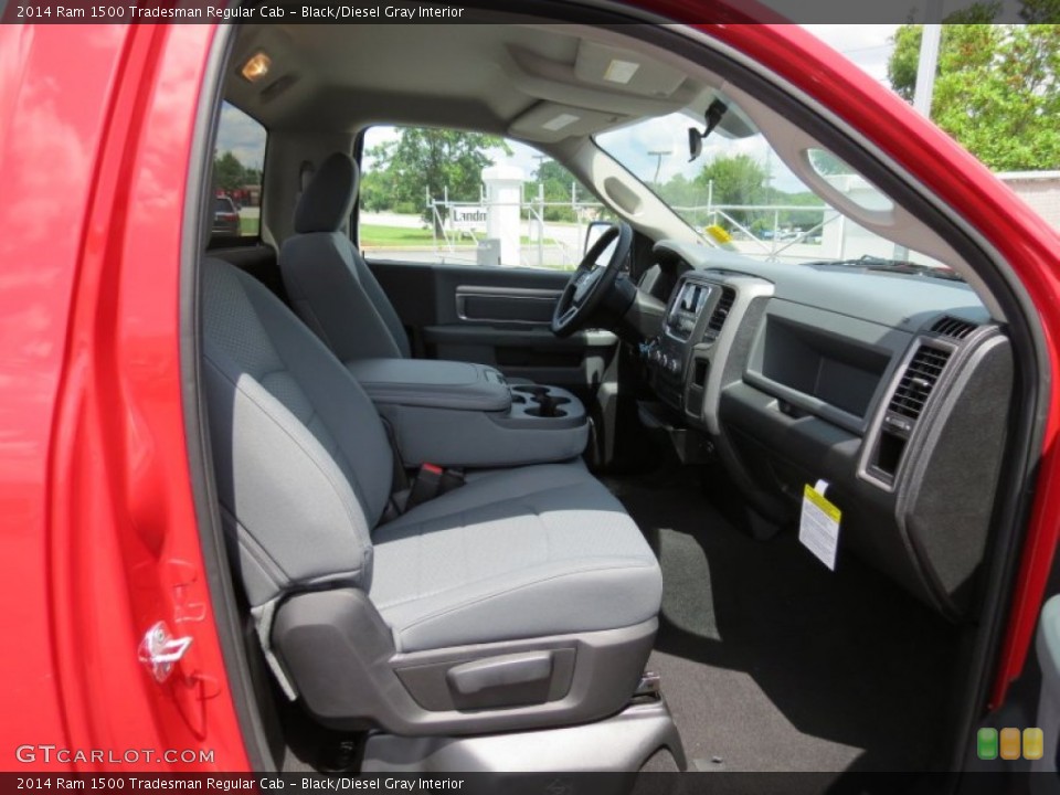 Black/Diesel Gray Interior Photo for the 2014 Ram 1500 Tradesman Regular Cab #84418796