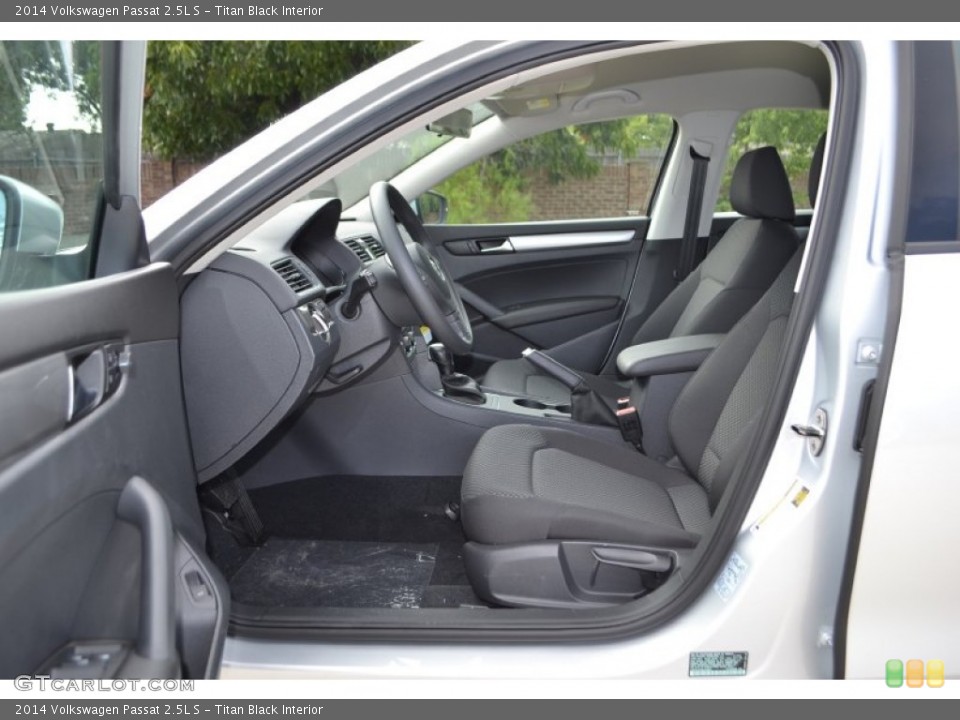 Titan Black Interior Photo for the 2014 Volkswagen Passat 2.5L S #84454694