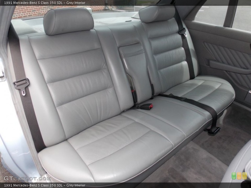 Grey Interior Rear Seat for the 1991 Mercedes-Benz S Class 350 SDL #84458840