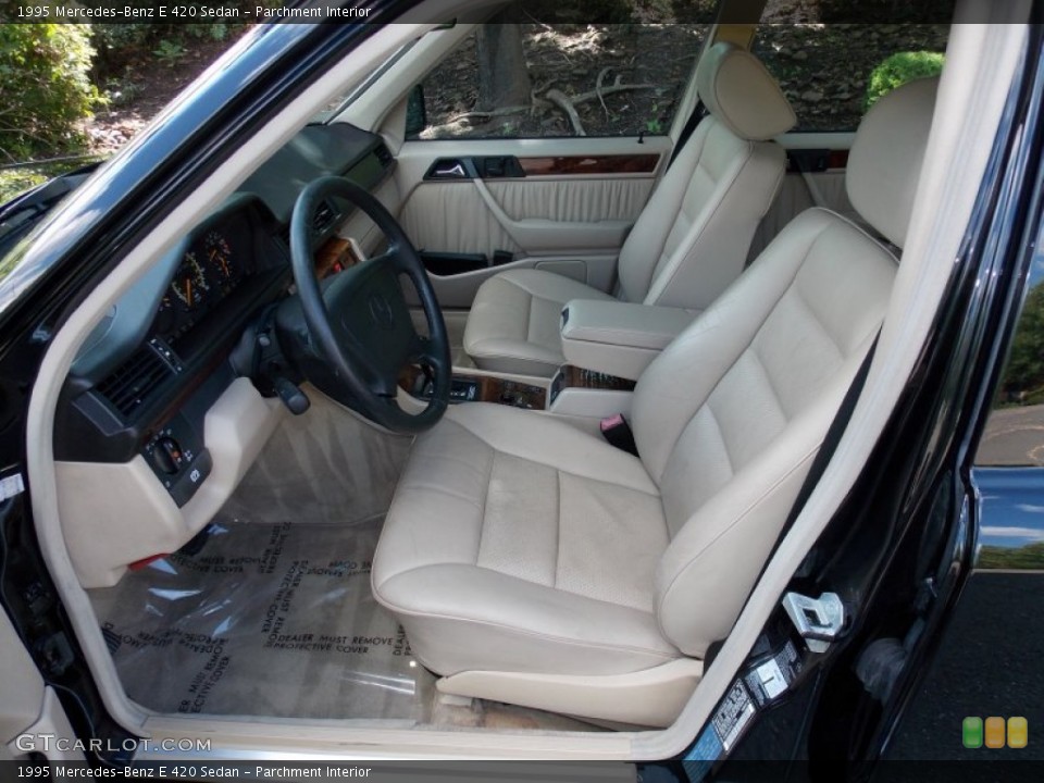 Parchment Interior Photo for the 1995 Mercedes-Benz E 420 Sedan #84459779