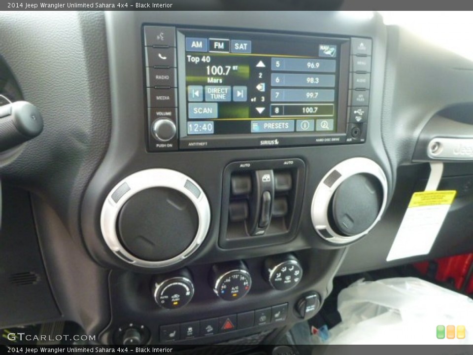 Black Interior Controls for the 2014 Jeep Wrangler Unlimited Sahara 4x4 #84472025