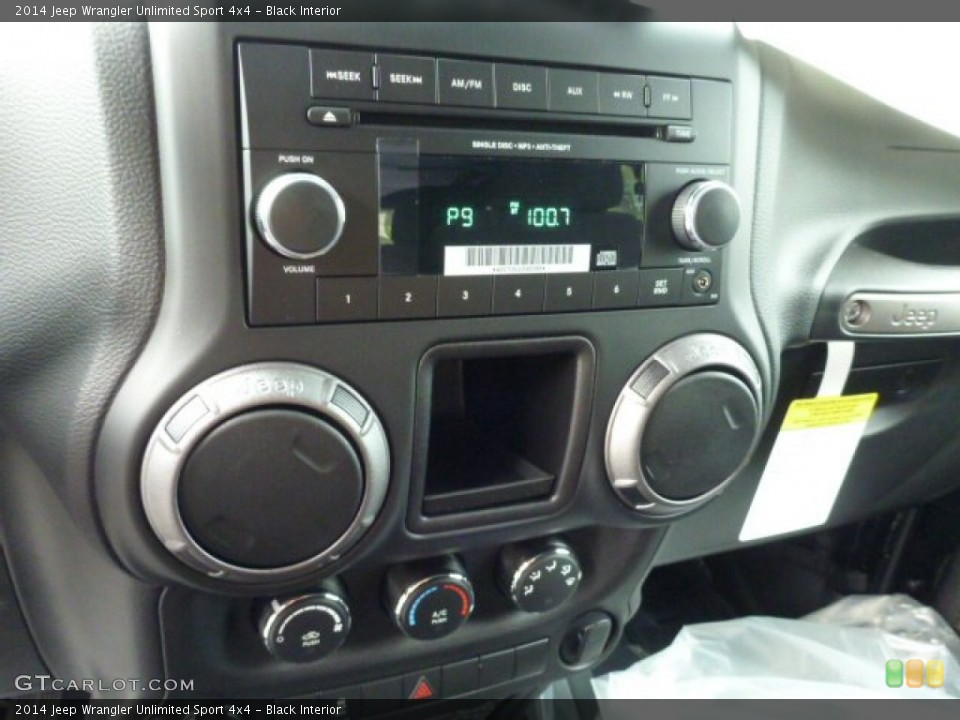 Black Interior Controls for the 2014 Jeep Wrangler Unlimited Sport 4x4 #84472139
