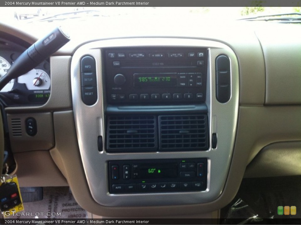 Medium Dark Parchment Interior Controls for the 2004 Mercury Mountaineer V8 Premier AWD #84476594