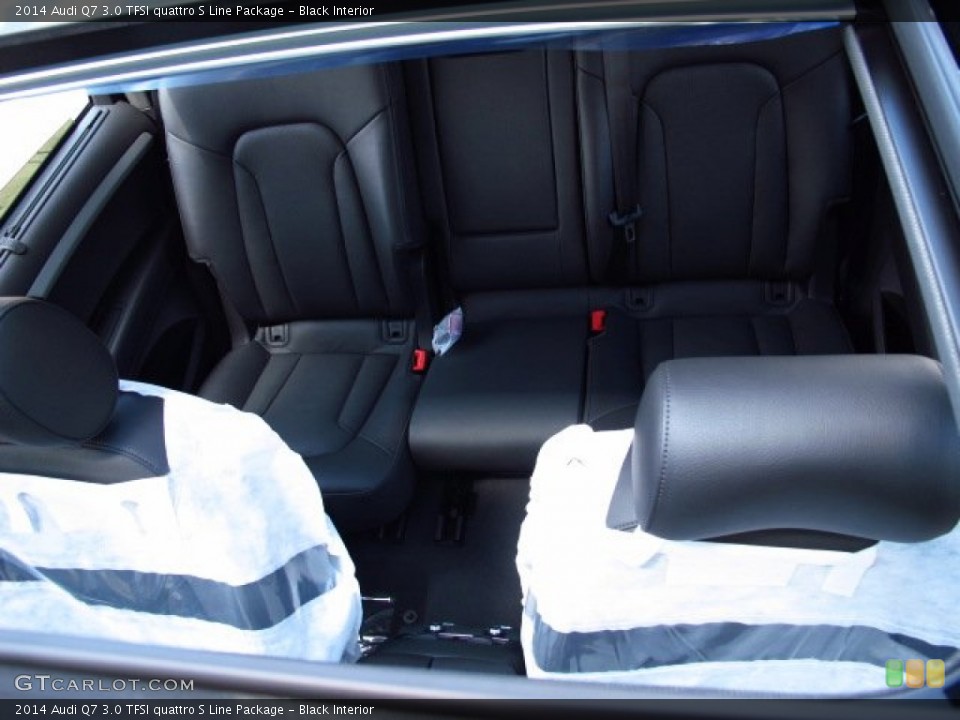Black Interior Rear Seat for the 2014 Audi Q7 3.0 TFSI quattro S Line Package #84505758