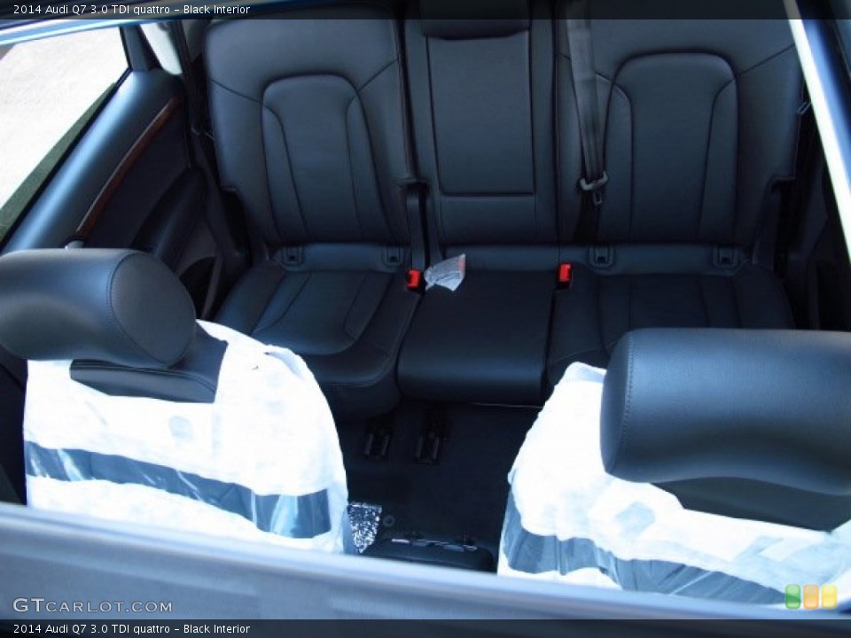 Black Interior Rear Seat for the 2014 Audi Q7 3.0 TDI quattro #84506355