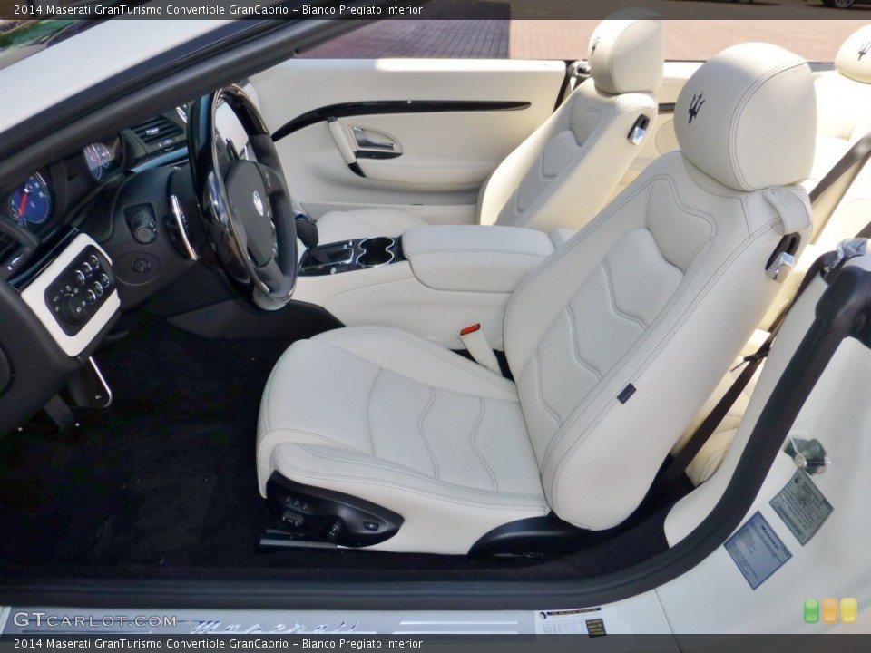 Bianco Pregiato Interior Front Seat for the 2014 Maserati GranTurismo Convertible GranCabrio #84558562