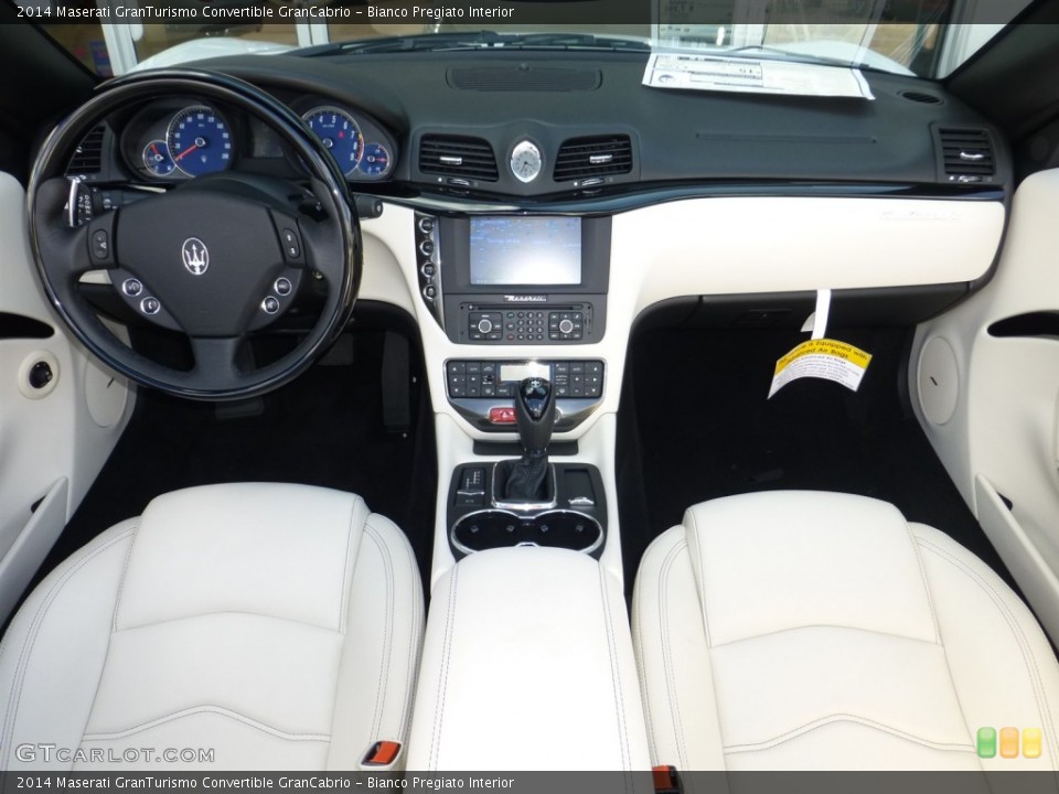 Bianco Pregiato Interior Dashboard for the 2014 Maserati GranTurismo Convertible GranCabrio #84558641