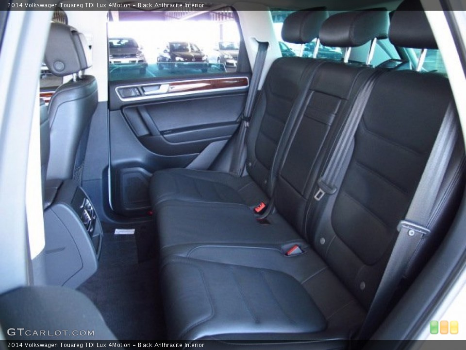 Black Anthracite Interior Rear Seat for the 2014 Volkswagen Touareg TDI Lux 4Motion #84559603