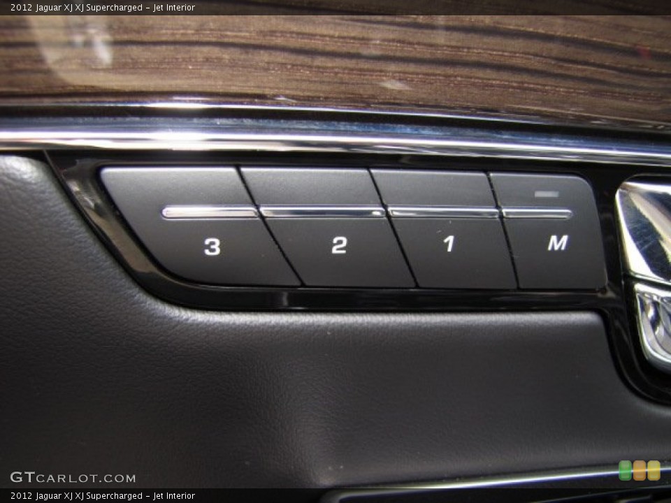 Jet Interior Controls for the 2012 Jaguar XJ XJ Supercharged #84559801