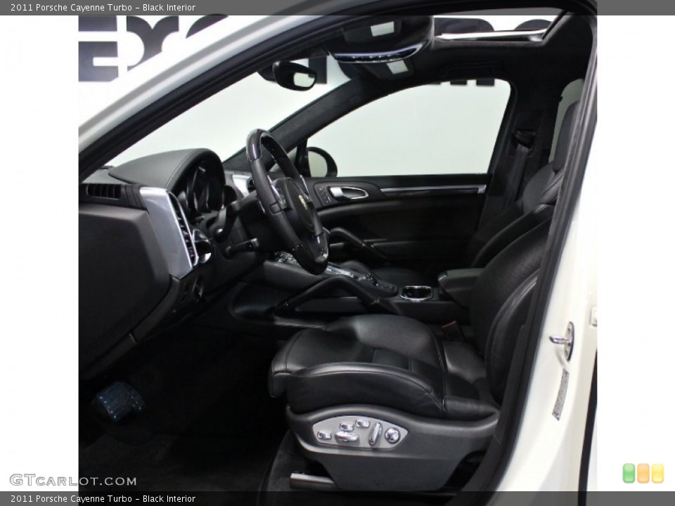 Black Interior Photo for the 2011 Porsche Cayenne Turbo #84592231
