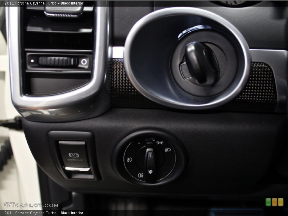 Black Interior Controls for the 2011 Porsche Cayenne Turbo #84592405