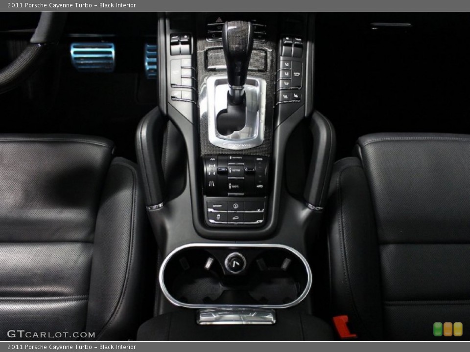 Black Interior Controls for the 2011 Porsche Cayenne Turbo #84592540
