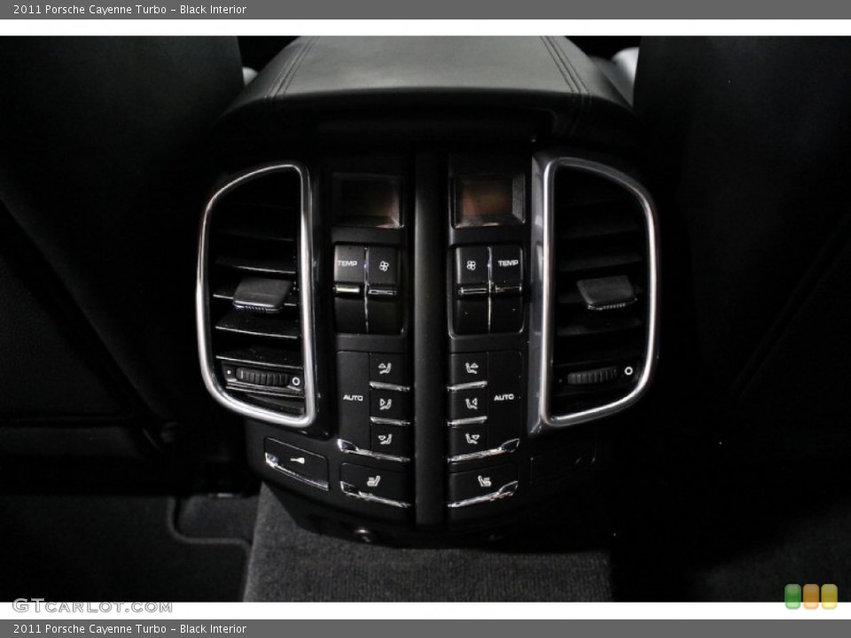 Black Interior Controls for the 2011 Porsche Cayenne Turbo #84592875