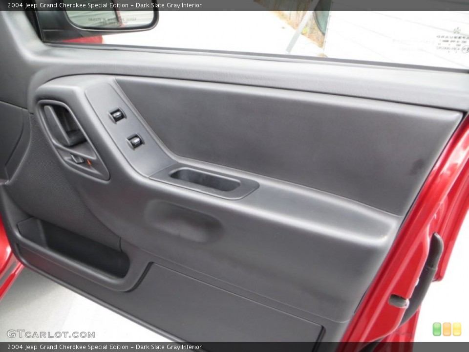 Dark Slate Gray Interior Door Panel for the 2004 Jeep Grand Cherokee Special Edition #84601636