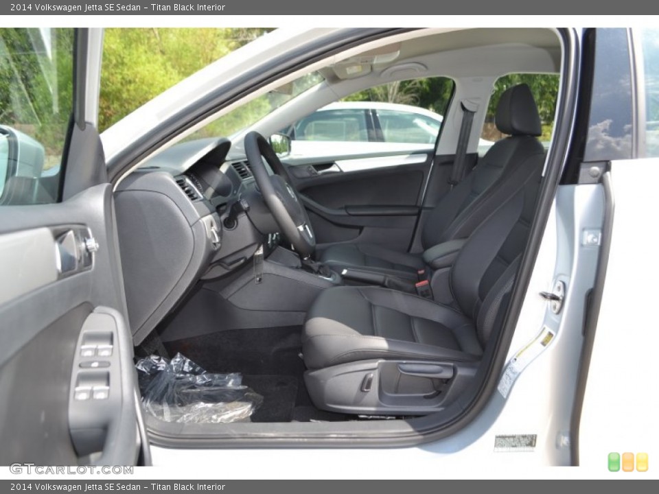Titan Black Interior Photo for the 2014 Volkswagen Jetta SE Sedan #84606823