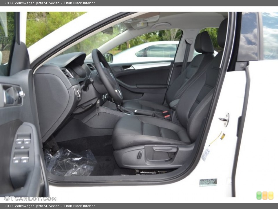 Titan Black Interior Photo for the 2014 Volkswagen Jetta SE Sedan #84607090