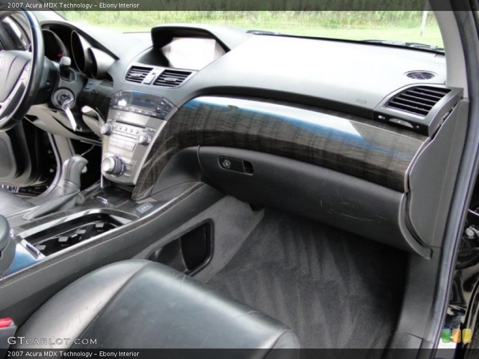 Ebony Interior Dashboard for the 2007 Acura MDX Technology #84617104