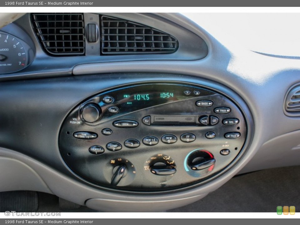 Medium Graphite Interior Controls for the 1998 Ford Taurus SE #84647933