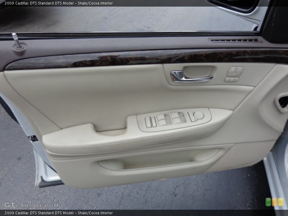 Shale/Cocoa Interior Door Panel for the 2009 Cadillac DTS  #84675338