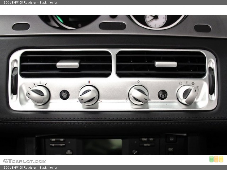 Black Interior Controls for the 2001 BMW Z8 Roadster #84699752