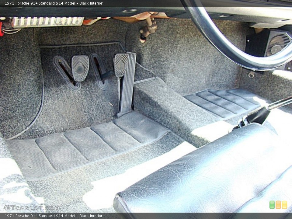 Black Interior Controls for the 1971 Porsche 914  #84710036