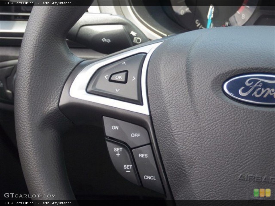 Earth Gray Interior Controls for the 2014 Ford Fusion S #84726979