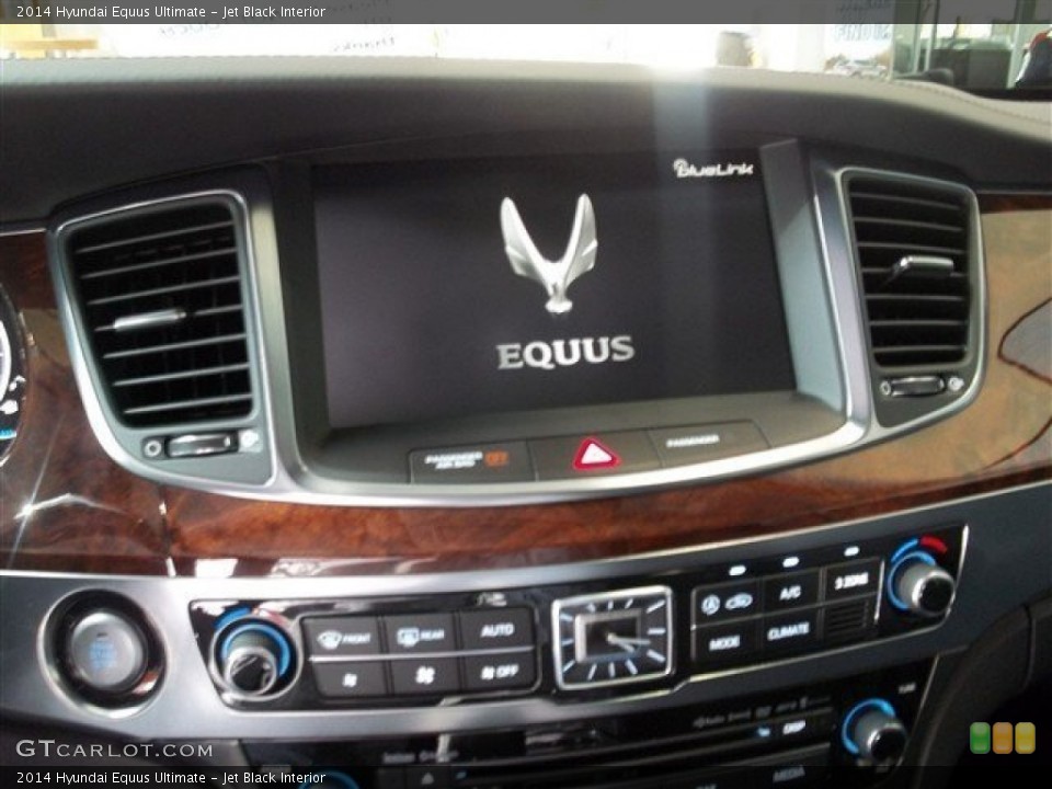 Jet Black Interior Controls for the 2014 Hyundai Equus Ultimate #84731473