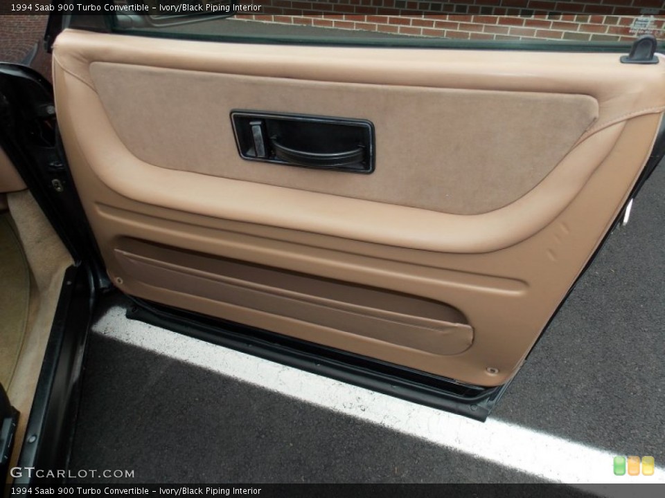 Ivory/Black Piping Interior Door Panel for the 1994 Saab 900 Turbo Convertible #84749789