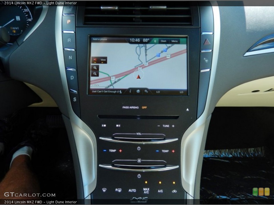Light Dune Interior Navigation for the 2014 Lincoln MKZ FWD #84776036