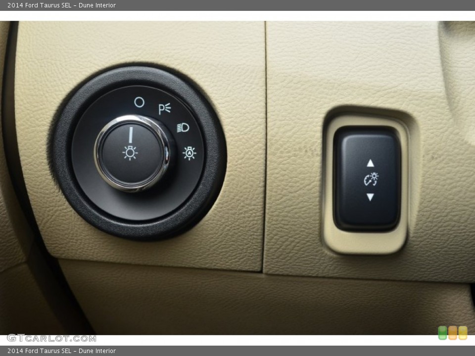 Dune Interior Controls for the 2014 Ford Taurus SEL #84795746