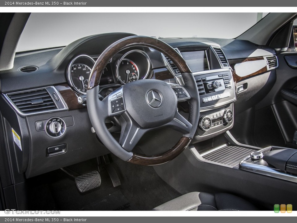 Black Interior Dashboard for the 2014 Mercedes-Benz ML 350 #84799685