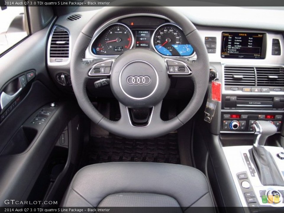 Black Interior Dashboard for the 2014 Audi Q7 3.0 TDI quattro S Line Package #84816605