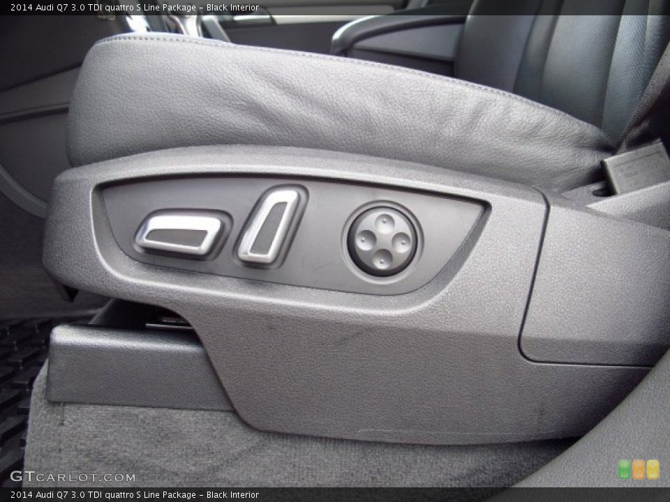 Black Interior Controls for the 2014 Audi Q7 3.0 TDI quattro S Line Package #84816870