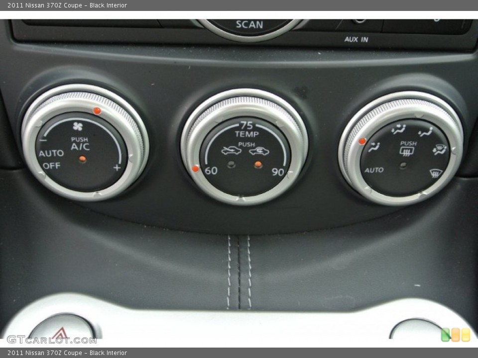 Black Interior Controls for the 2011 Nissan 370Z Coupe #84826413