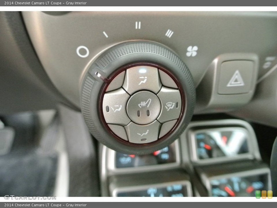 Gray Interior Controls for the 2014 Chevrolet Camaro LT Coupe #84845454