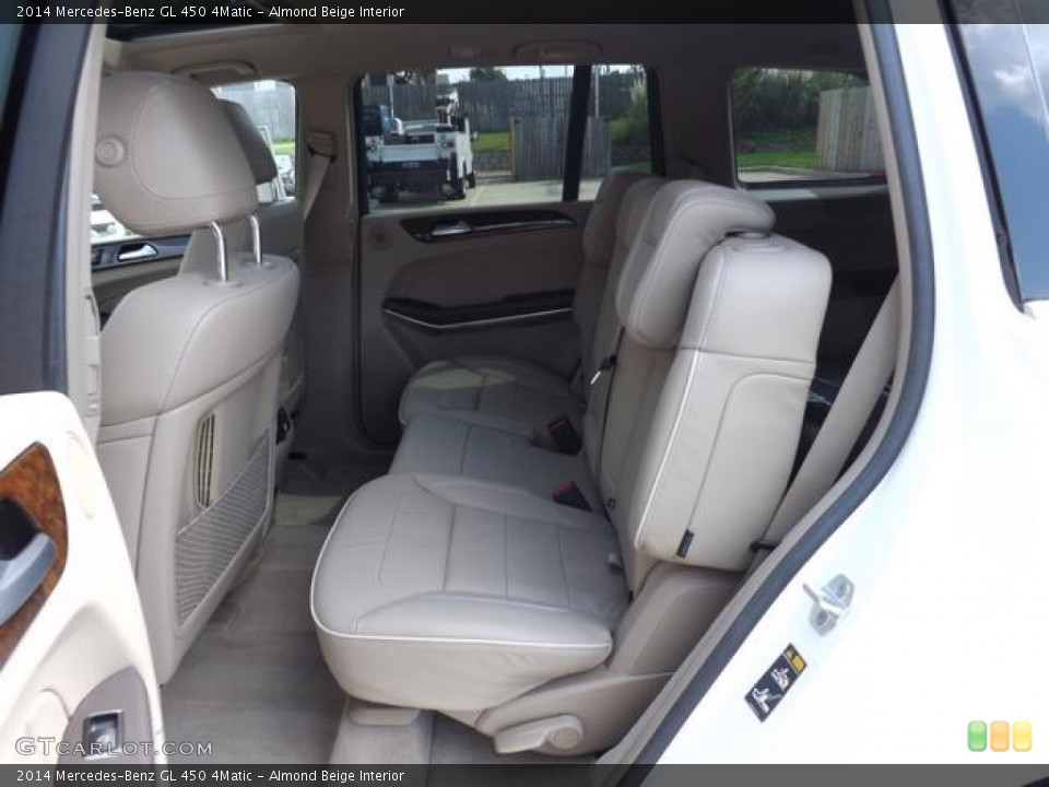 Almond Beige Interior Rear Seat for the 2014 Mercedes-Benz GL 450 4Matic #84847974