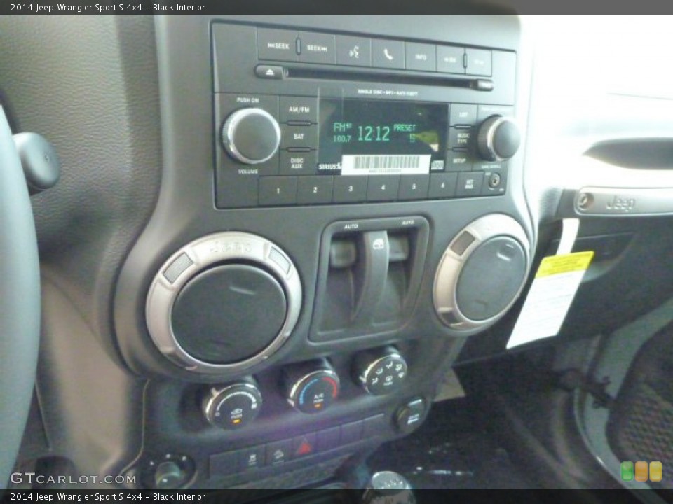 Black Interior Controls for the 2014 Jeep Wrangler Sport S 4x4 #84856425