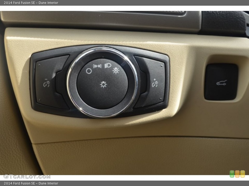 Dune Interior Controls for the 2014 Ford Fusion SE #84857397