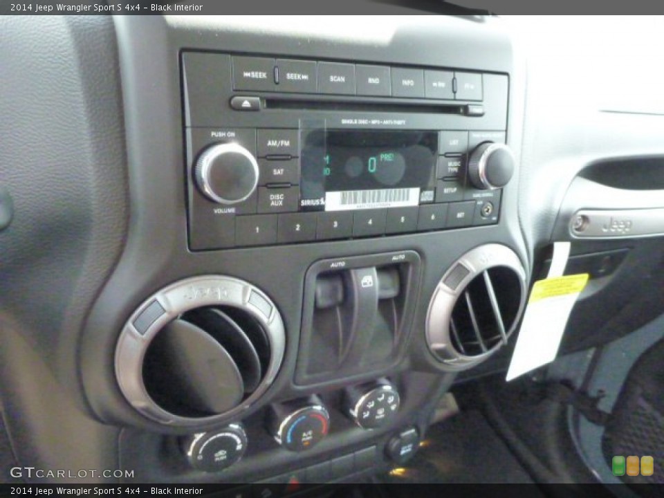 Black Interior Controls for the 2014 Jeep Wrangler Sport S 4x4 #84861077