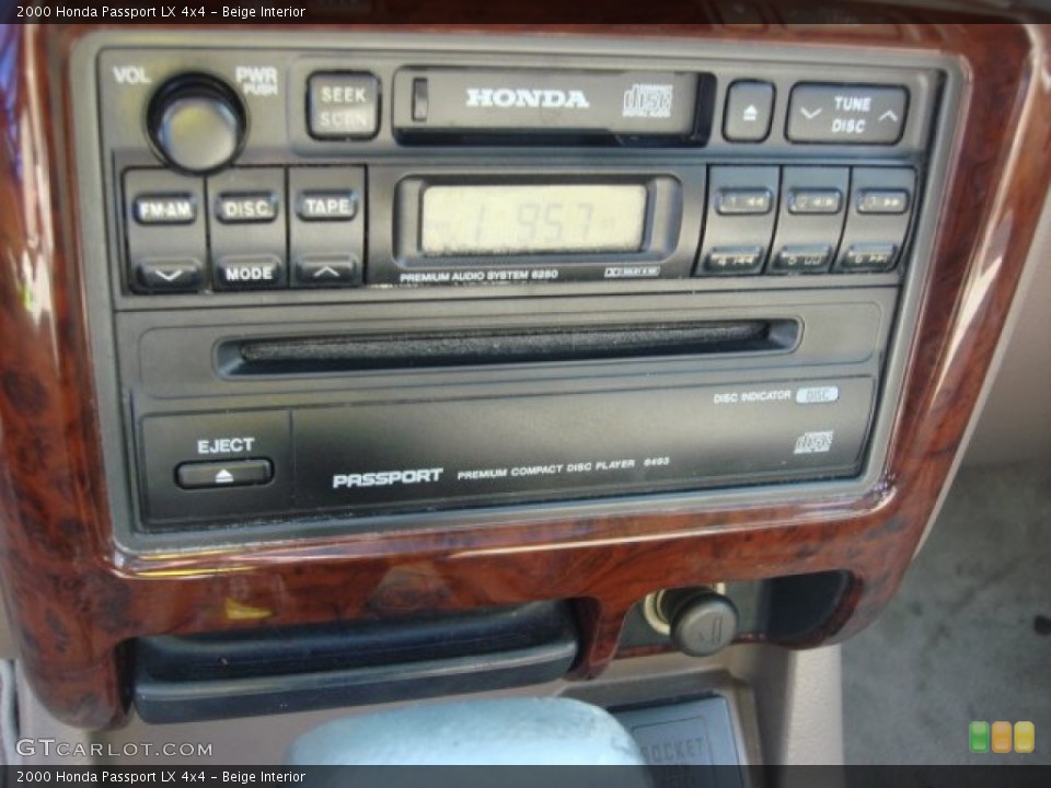 Beige Interior Audio System for the 2000 Honda Passport LX 4x4 #84876203