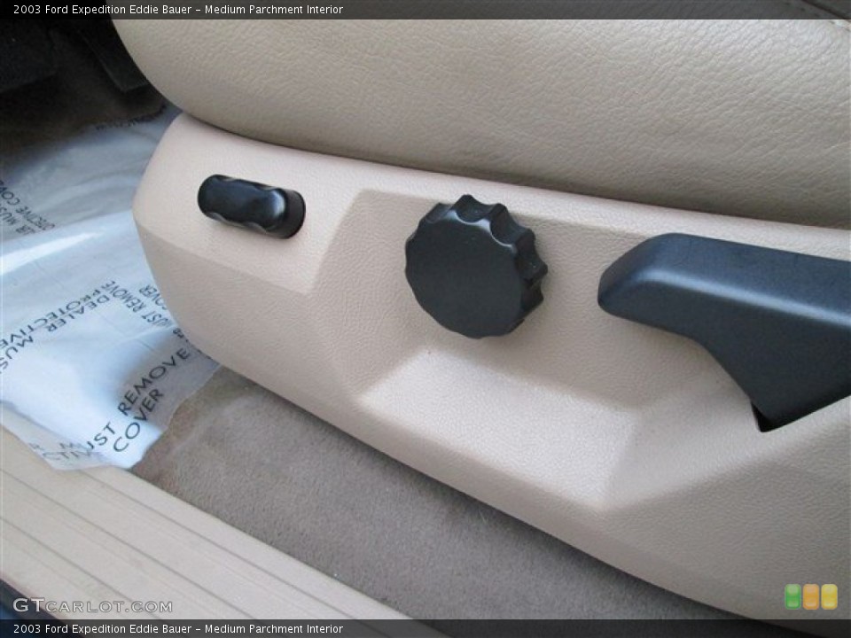 Medium Parchment Interior Controls for the 2003 Ford Expedition Eddie Bauer #84886528