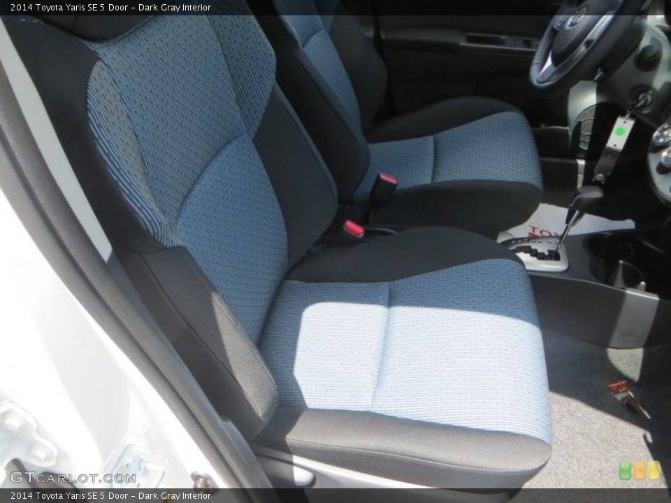 Dark Gray Interior Front Seat for the 2014 Toyota Yaris SE 5 Door #84890498