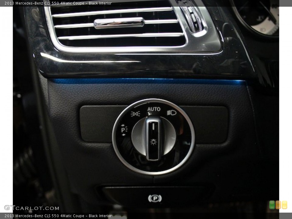 Black Interior Controls for the 2013 Mercedes-Benz CLS 550 4Matic Coupe #84902015