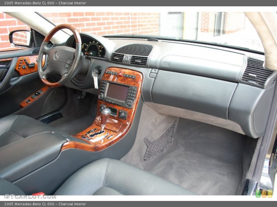 Charcoal Interior Dashboard for the 2005 Mercedes-Benz CL 600 #84912022