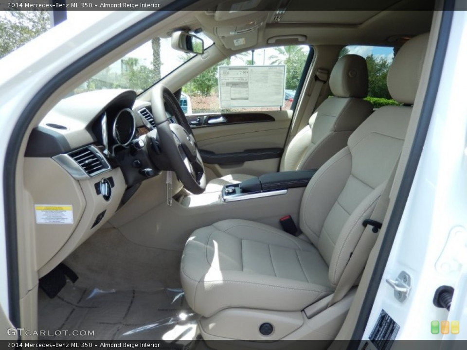Almond Beige Interior Photo for the 2014 Mercedes-Benz ML 350 #84918157