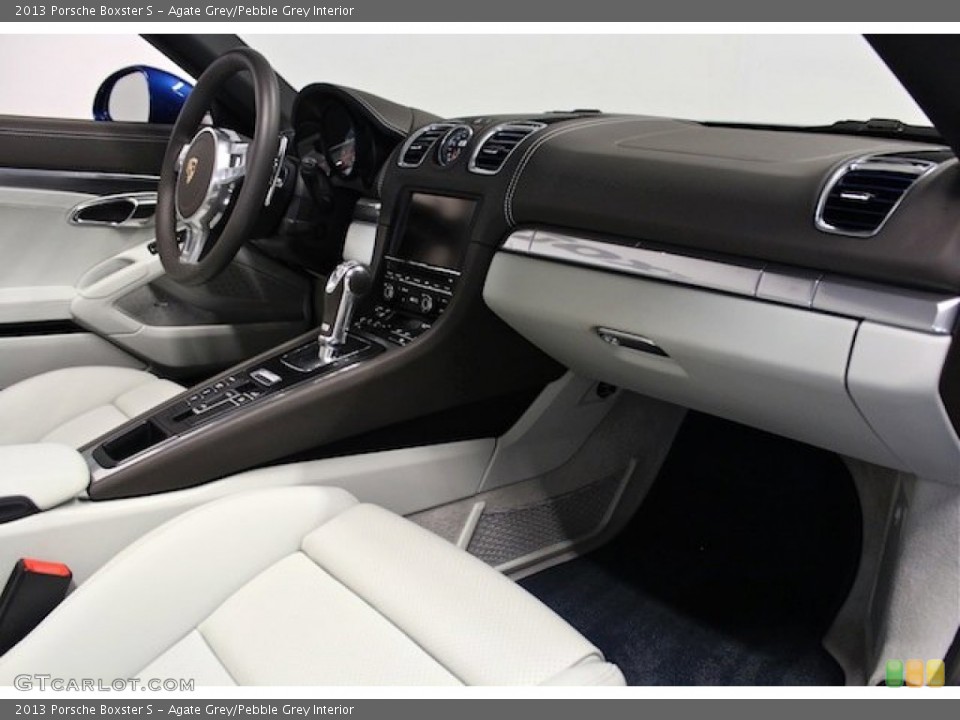 Agate Grey/Pebble Grey Interior Dashboard for the 2013 Porsche Boxster S #84935449