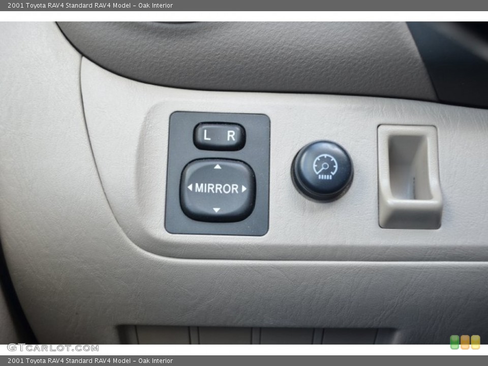 Oak Interior Controls for the 2001 Toyota RAV4  #84937057