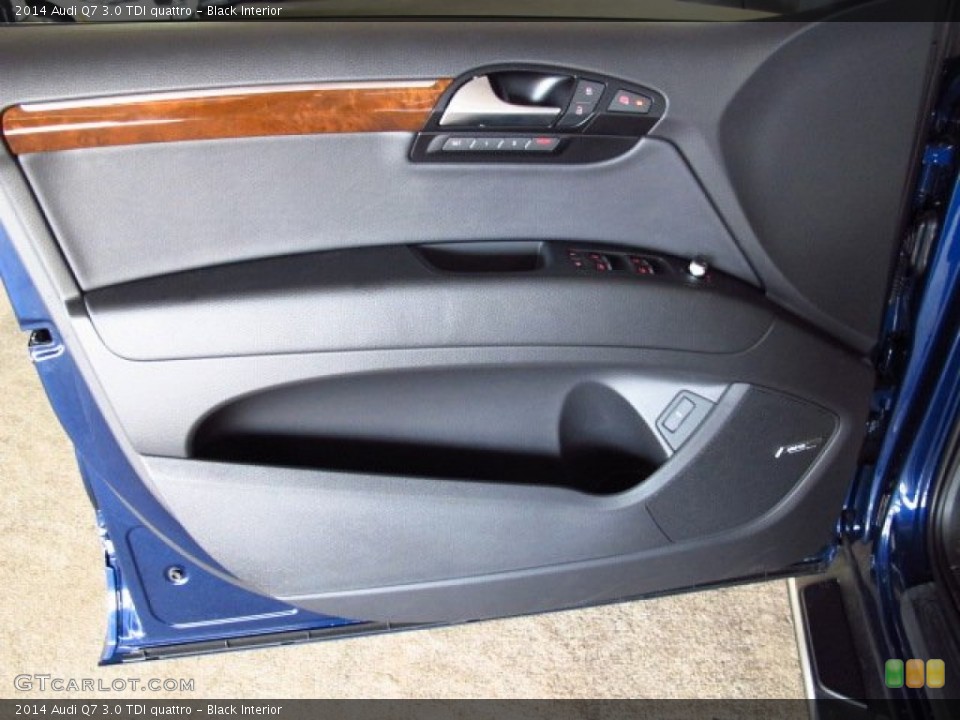 Black Interior Door Panel for the 2014 Audi Q7 3.0 TDI quattro #84950425