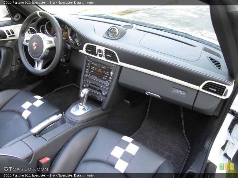 Black/Speedster Details Interior Dashboard for the 2011 Porsche 911 Speedster #84950866