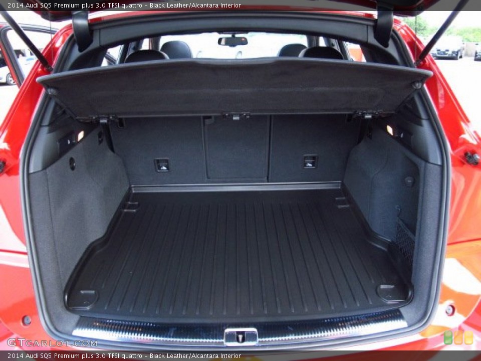 Black Leather/Alcantara Interior Trunk for the 2014 Audi SQ5 Premium plus 3.0 TFSI quattro #84951598